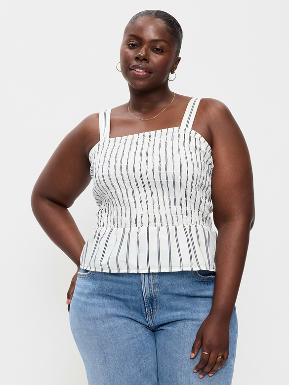 Camisole à smocks et à basque