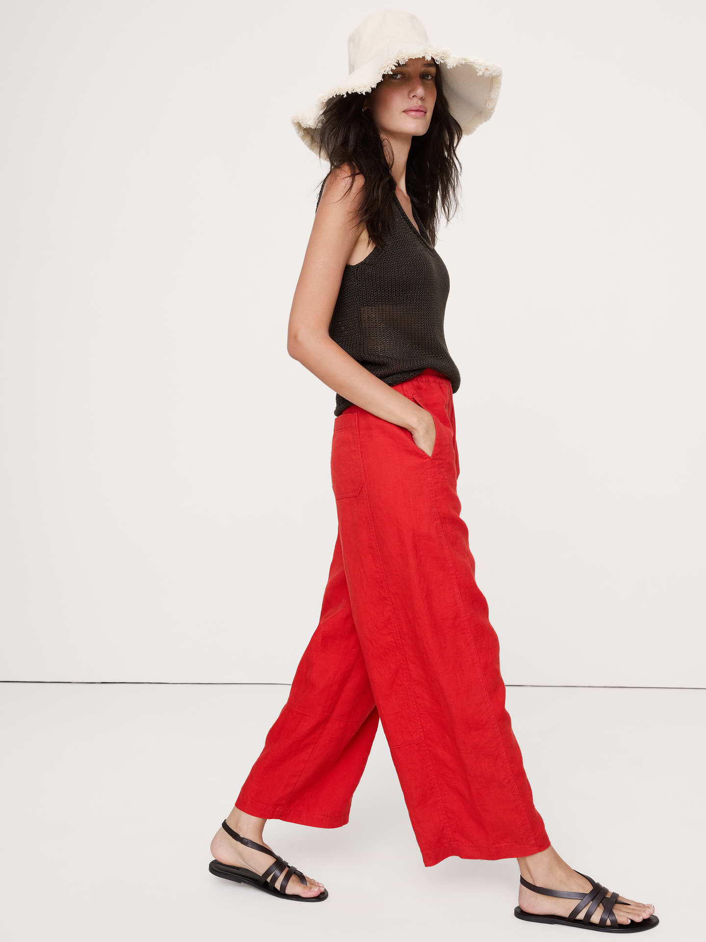 Image number 7 showing, Mid-Rise Relaxed Painter Pull-On Pant in Linen