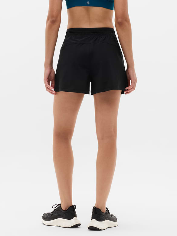 Crosstrain 4" Short