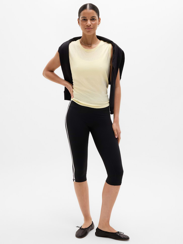 Image number 2 showing, Getaway Linen Blend Muscle Tank