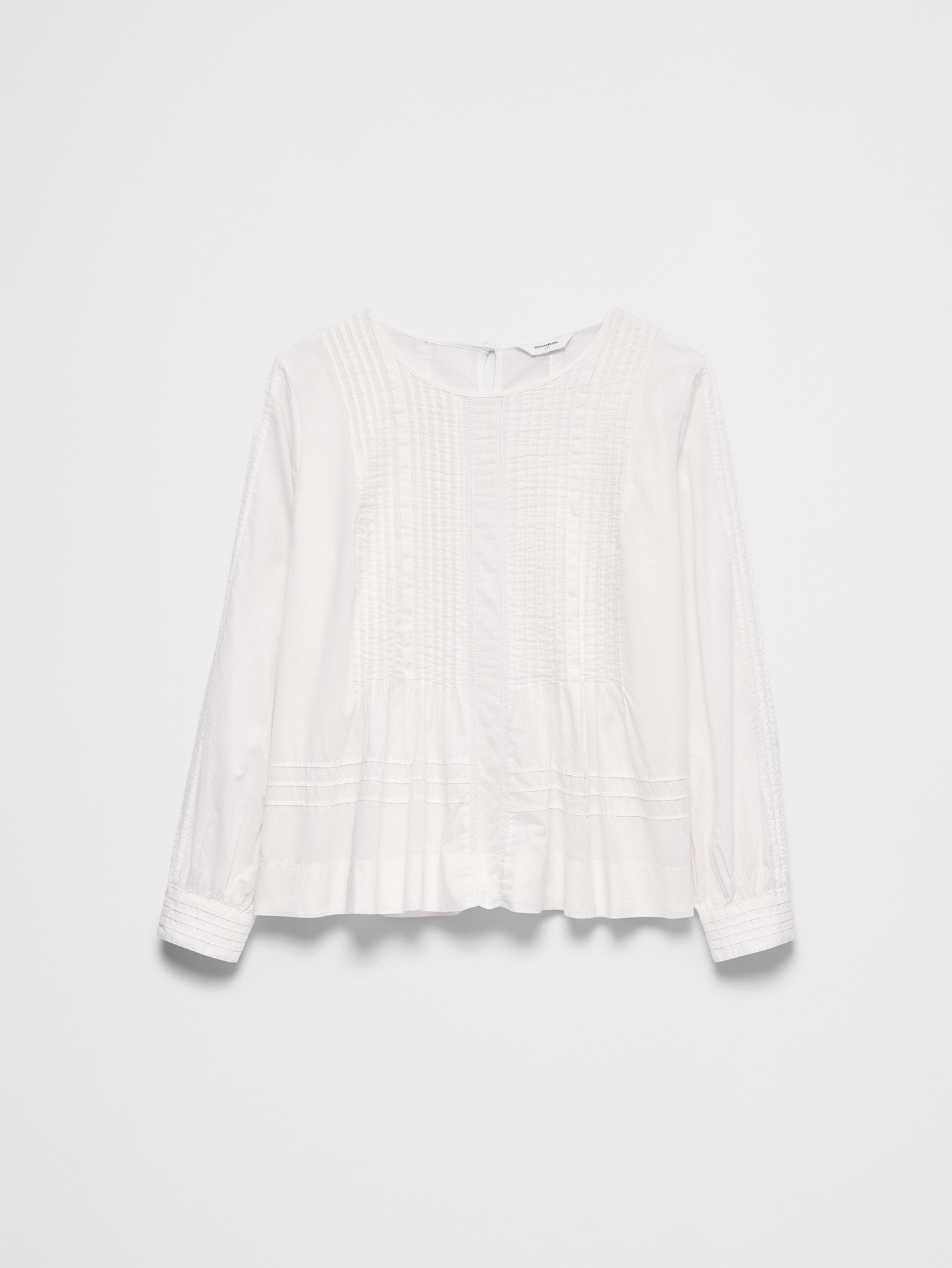 Image number 4 showing, Pintuck Button-Back Top