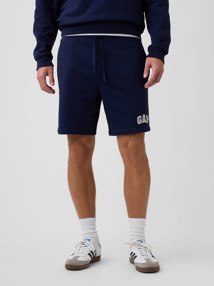 Image number 3 showing, Gap Logo Shorts