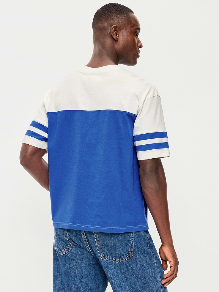 L'image numéro 2 présente T-shirt épais de style football à manches courtes