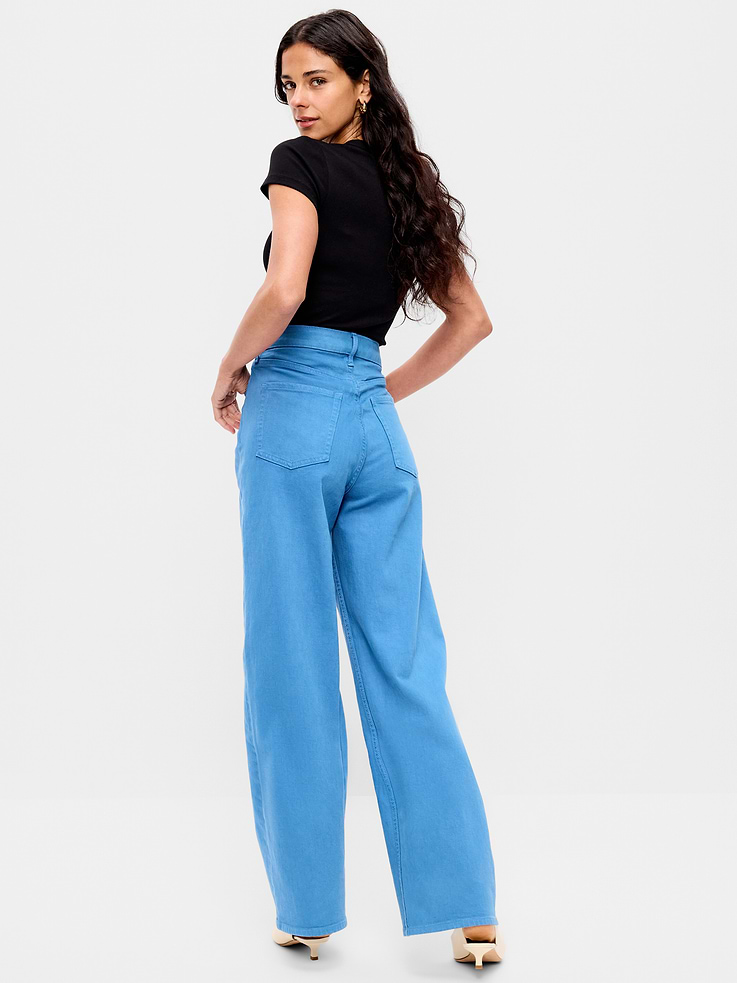 L'image numéro 3 présente Jean bleu azur jambe large à taille très haute Old Navy x Le diable s’habille en Prada