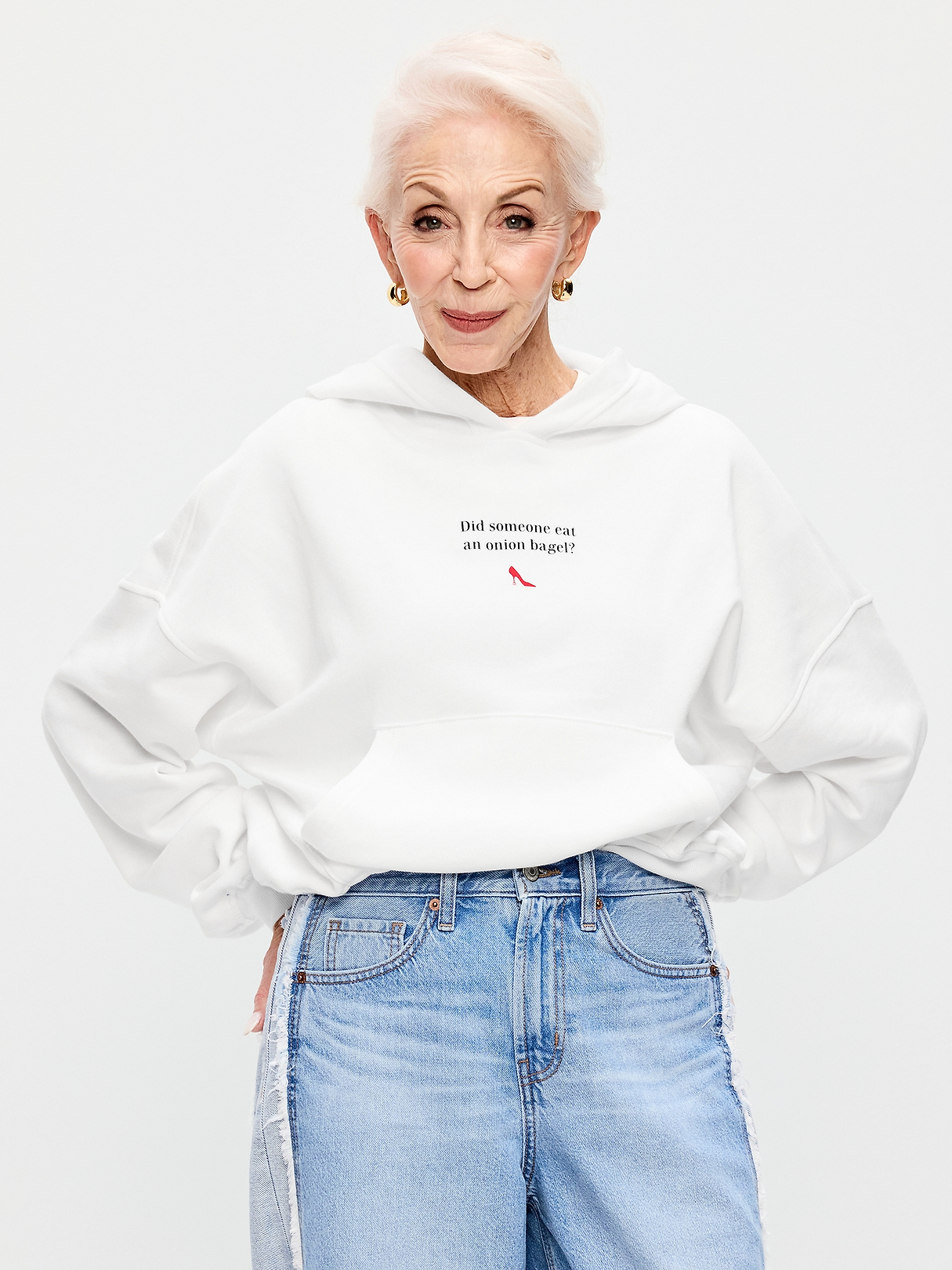 The Devil Wears Prada スウェット Old Navy x The Devil Wears Prada SoComfy Oversized Pullover Hoodie