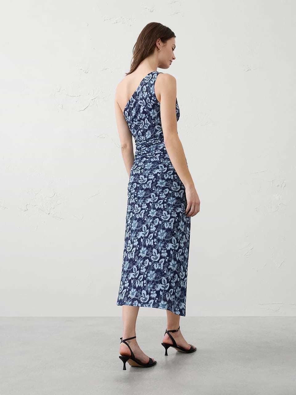 laser cut hem dress Betsy & Adam Petite Sleeveless Halter Neck - Wine cocktail parties 2024ES Demetrios Cosmobella | Park Size:10 years old