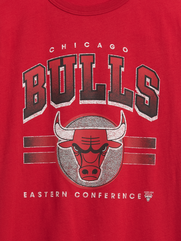 Image 3 of 3, GapKids NBA Chicago Bulls Graphic T-Shirt