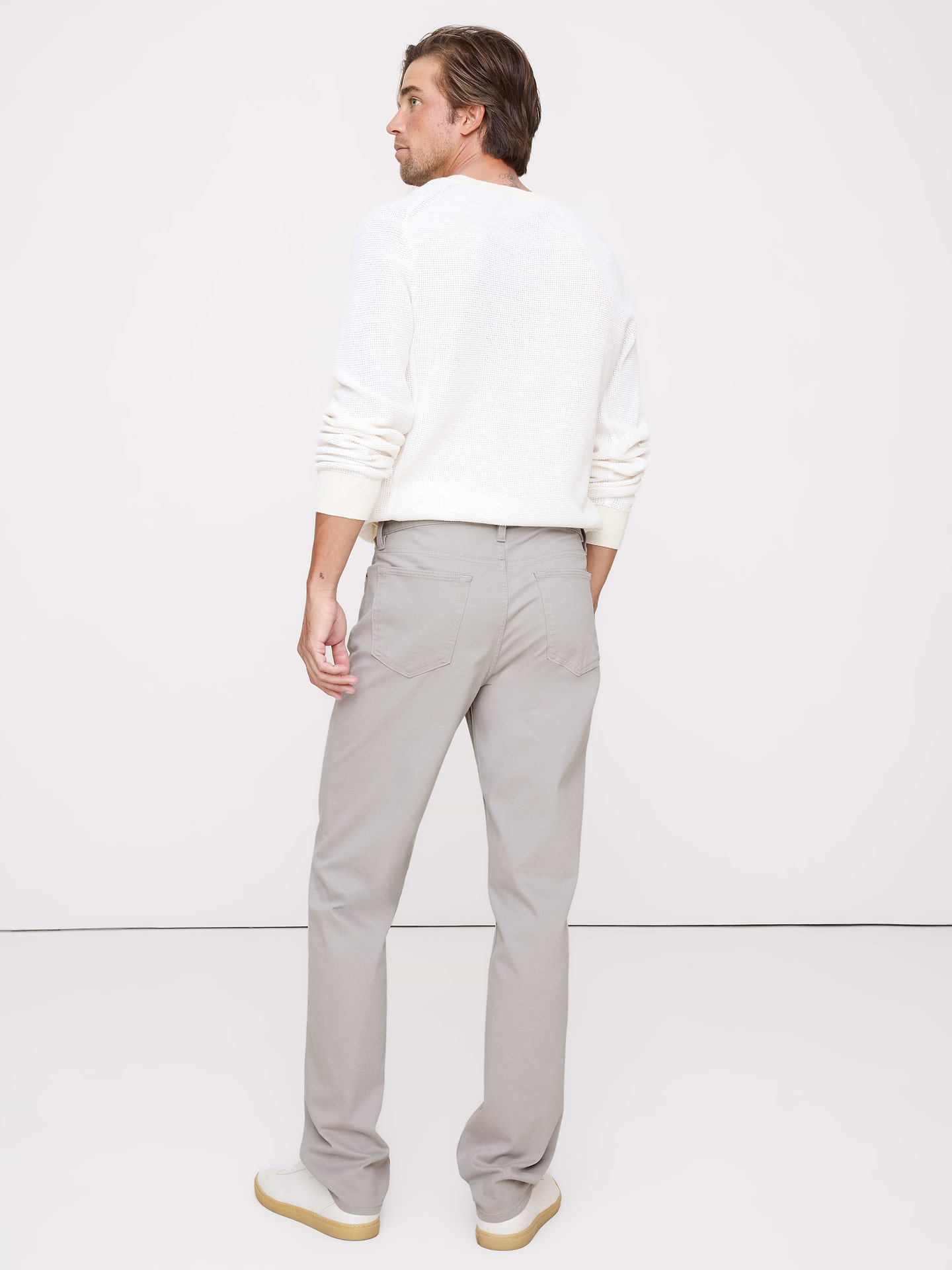 L'image numéro 2 présente Pantalon Voyageur 2.0 à coupe droite