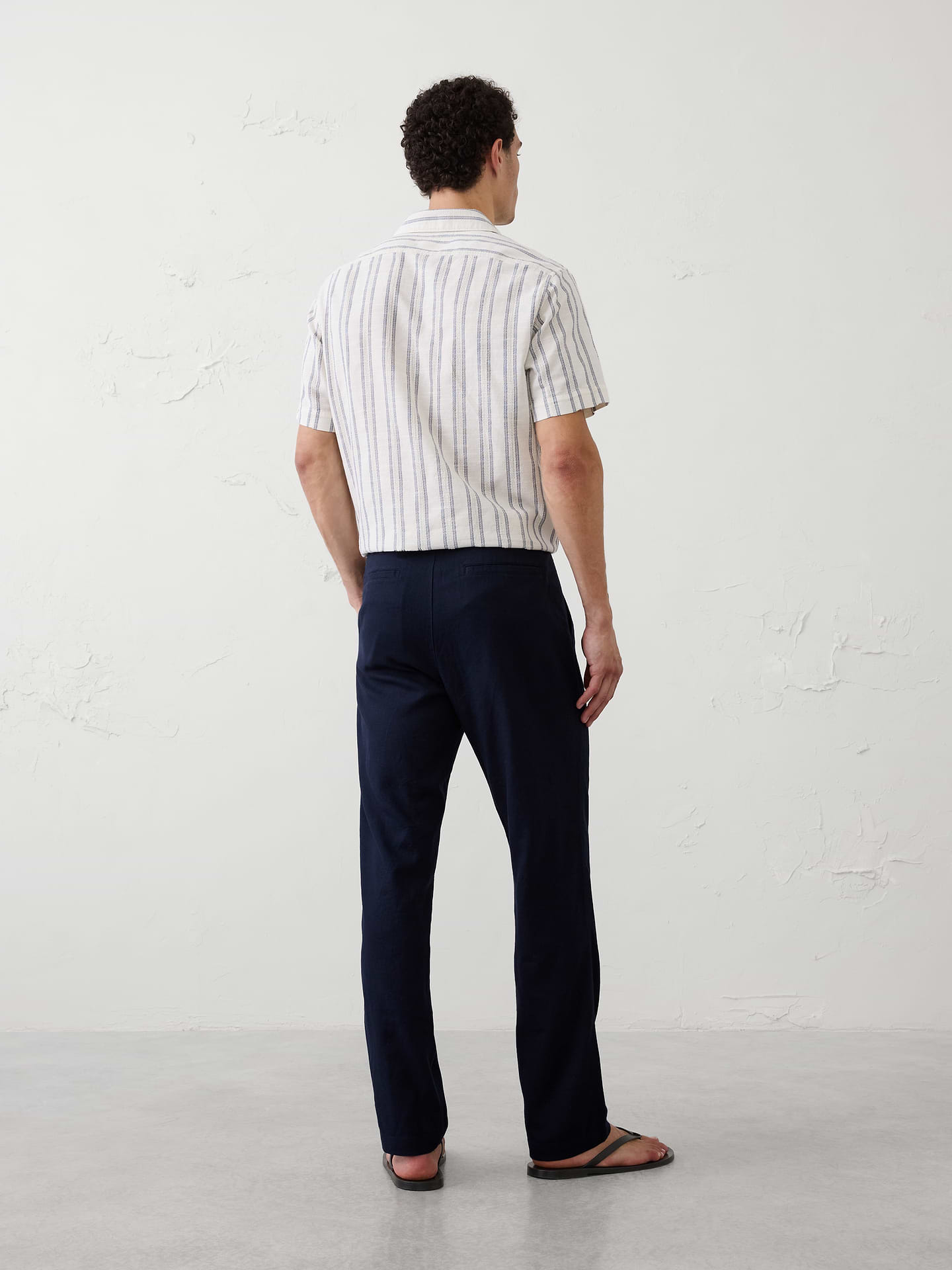 Image number 5 showing, Straight-Fit Linen-Blend Pull-On Pant
