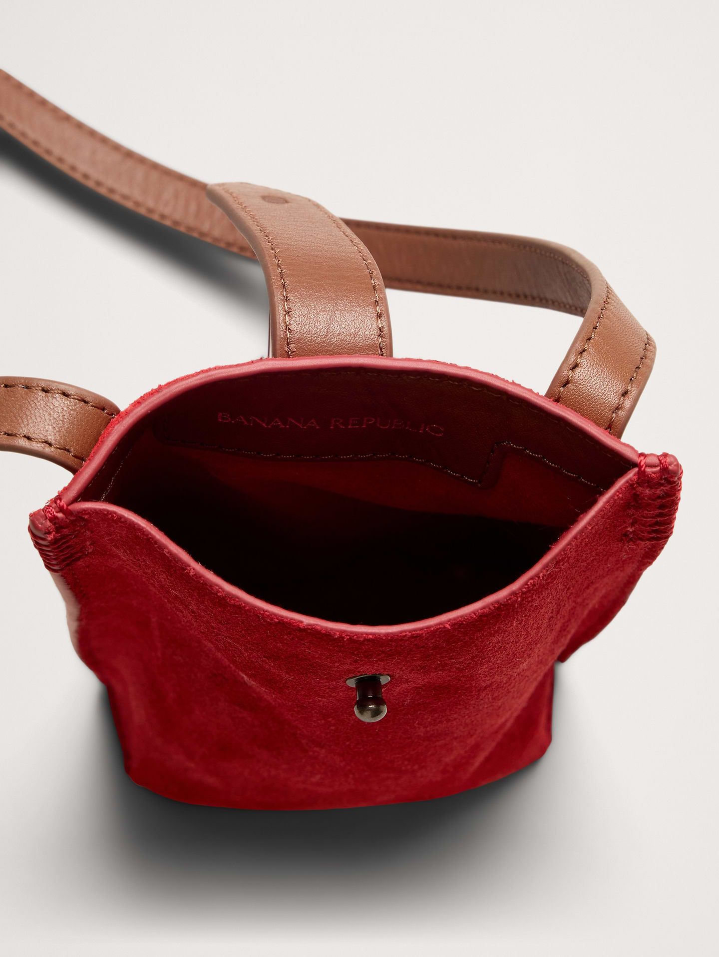 Image number 5 showing, Crossbody Pouch