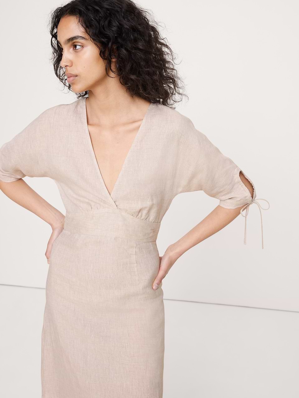 linen dress with sleeves Clarisa Our staple linen maxi wrap dress with a rich puff sleeve accent Short sleeve linen dress Paloma