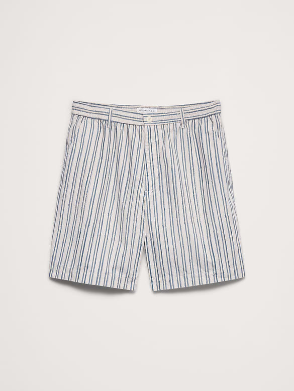 The Weekender 9" Pull-On Short in Cotton