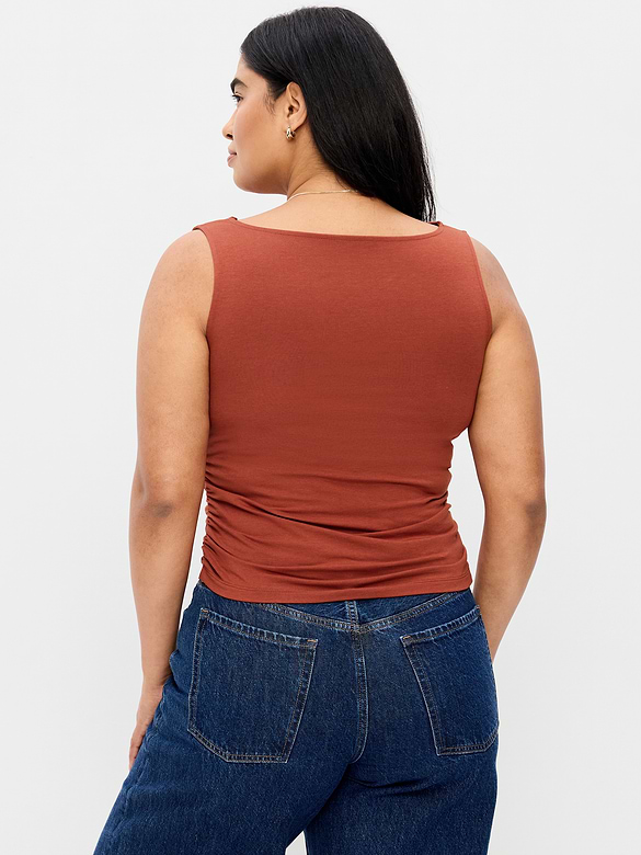Camisole asymétrique cintrée sur les côtés