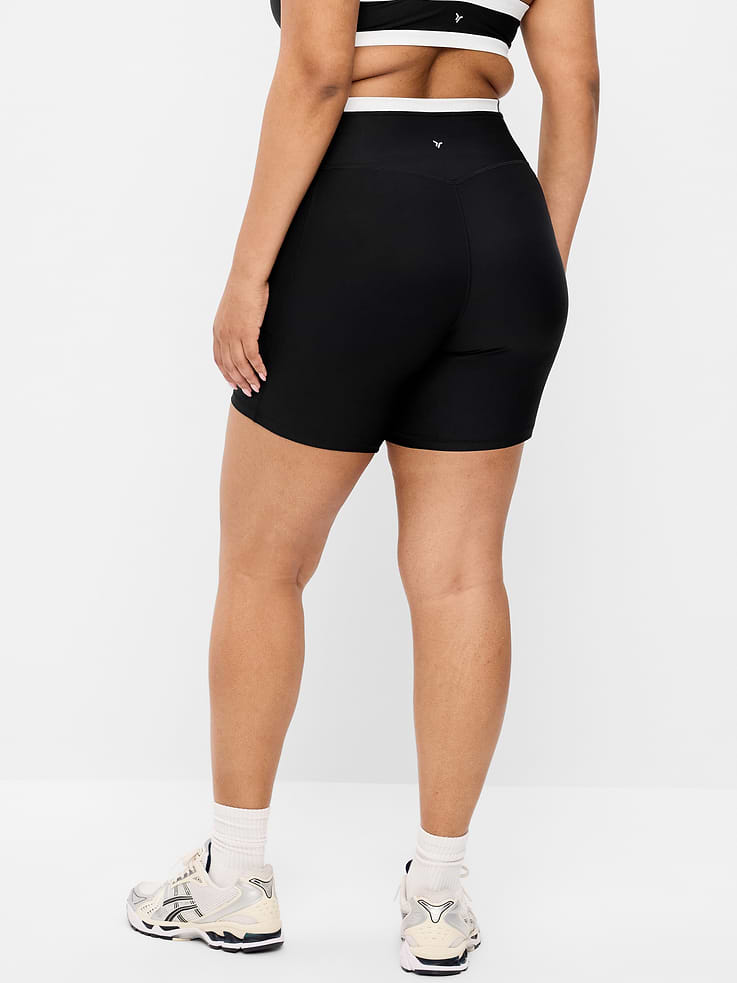 Image number 3 showing, Extra-High Waisted PowerSoft Boundless Pocket Biker Shorts-- 6-inch inseam - No Front Seam