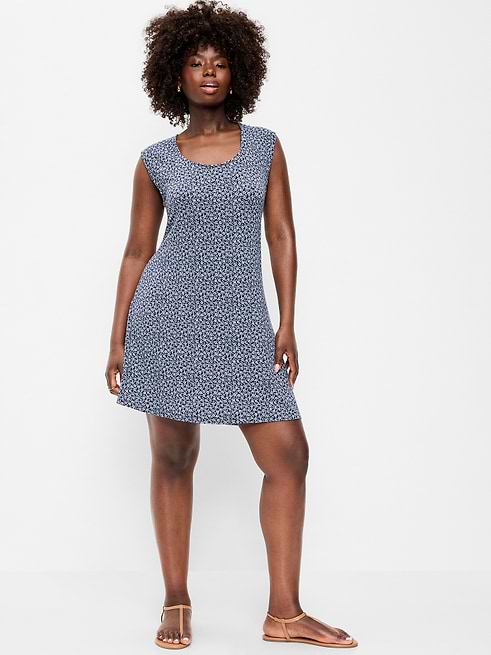 green midi velvet dress | Velvet Dresses | Pretty Eccentric Color:Slate Gray fabric_55% Polyester 45% Cotton Lining: 100% Polyester Combo: 95% Polyester 5% Nylon Champagne Gold Silk Wrap you can wear it