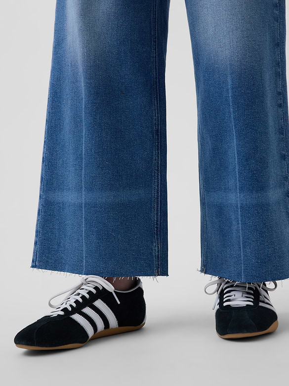 High Rise Stride Wide-Leg Ankle Jeans