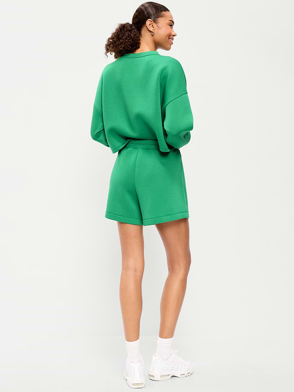 High-Waisted Bounce Fleece Shorts -- 5-inch inseam