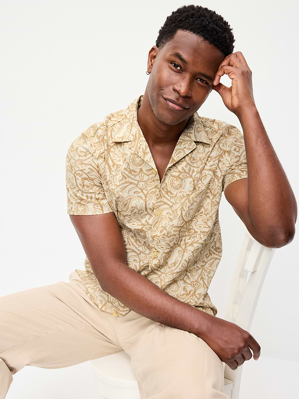 Chemise de vacances à manches courtes