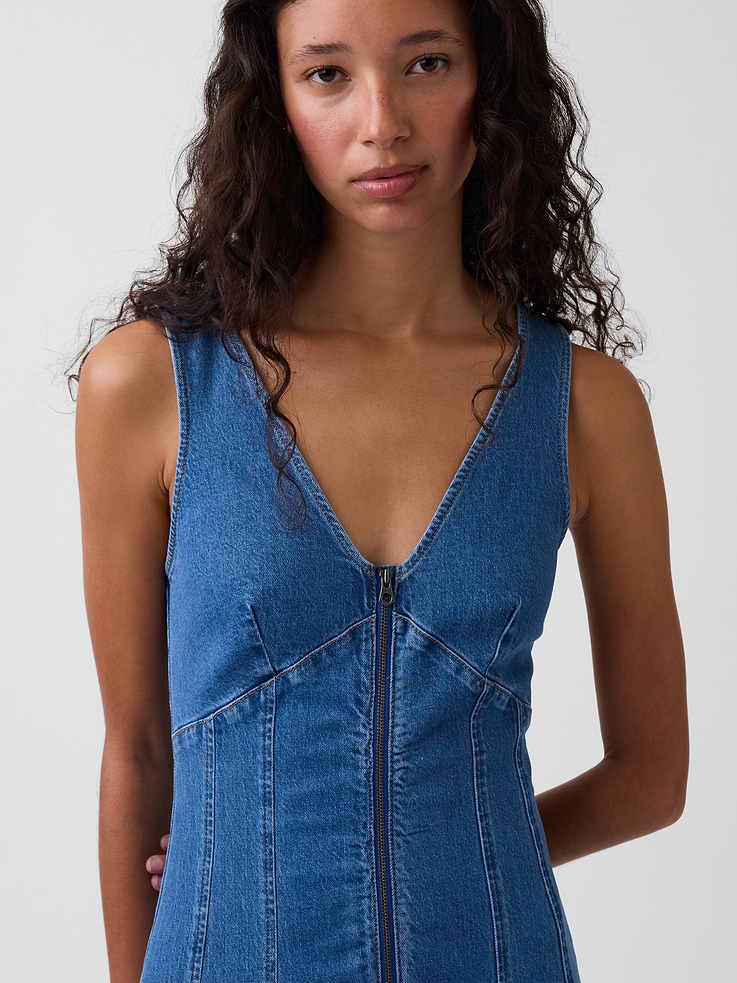Image number 4 showing, Denim Seamed Zip-Front Midi Dress