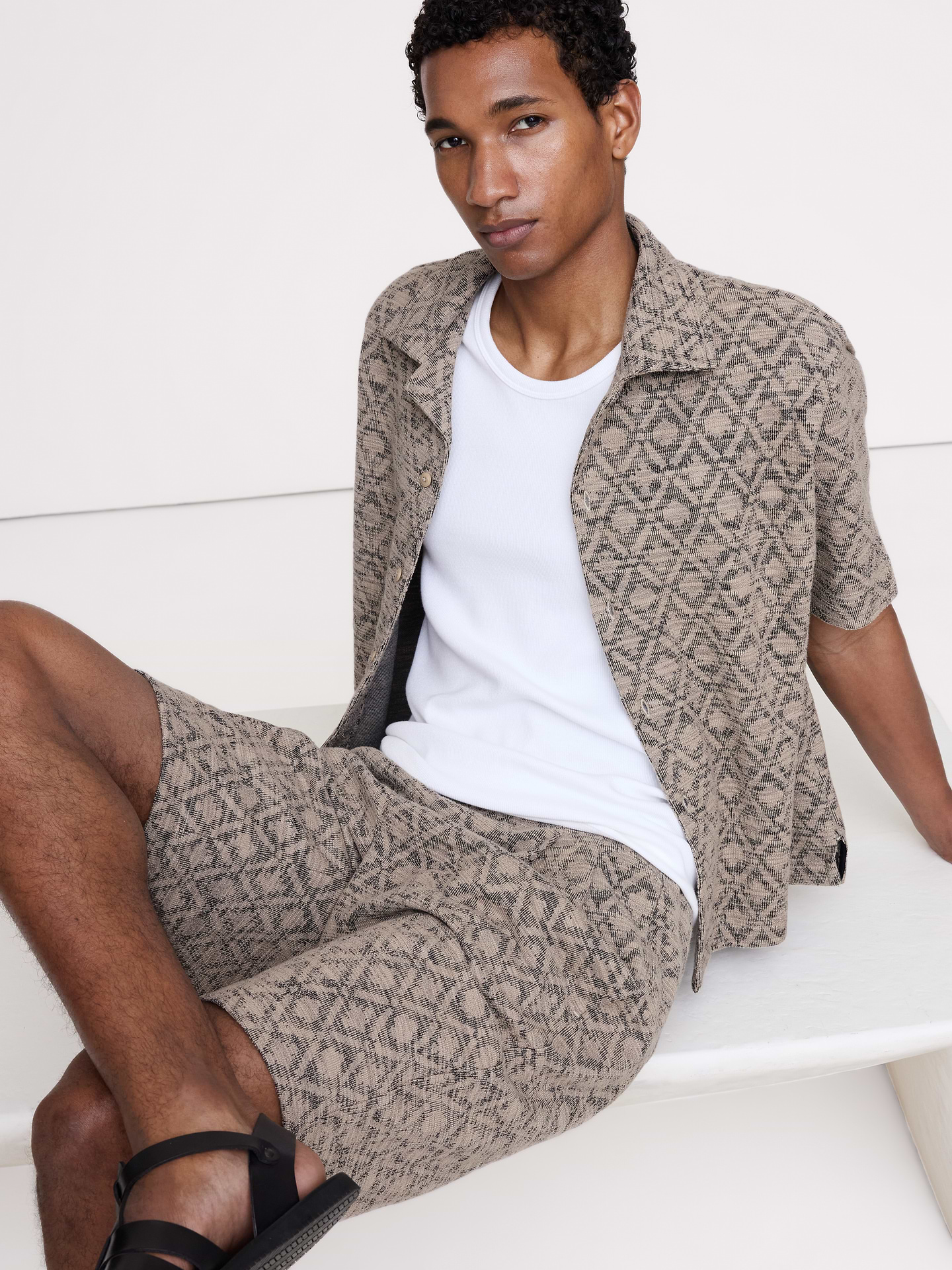Image number 3 showing, Jacquard Resort Shirt