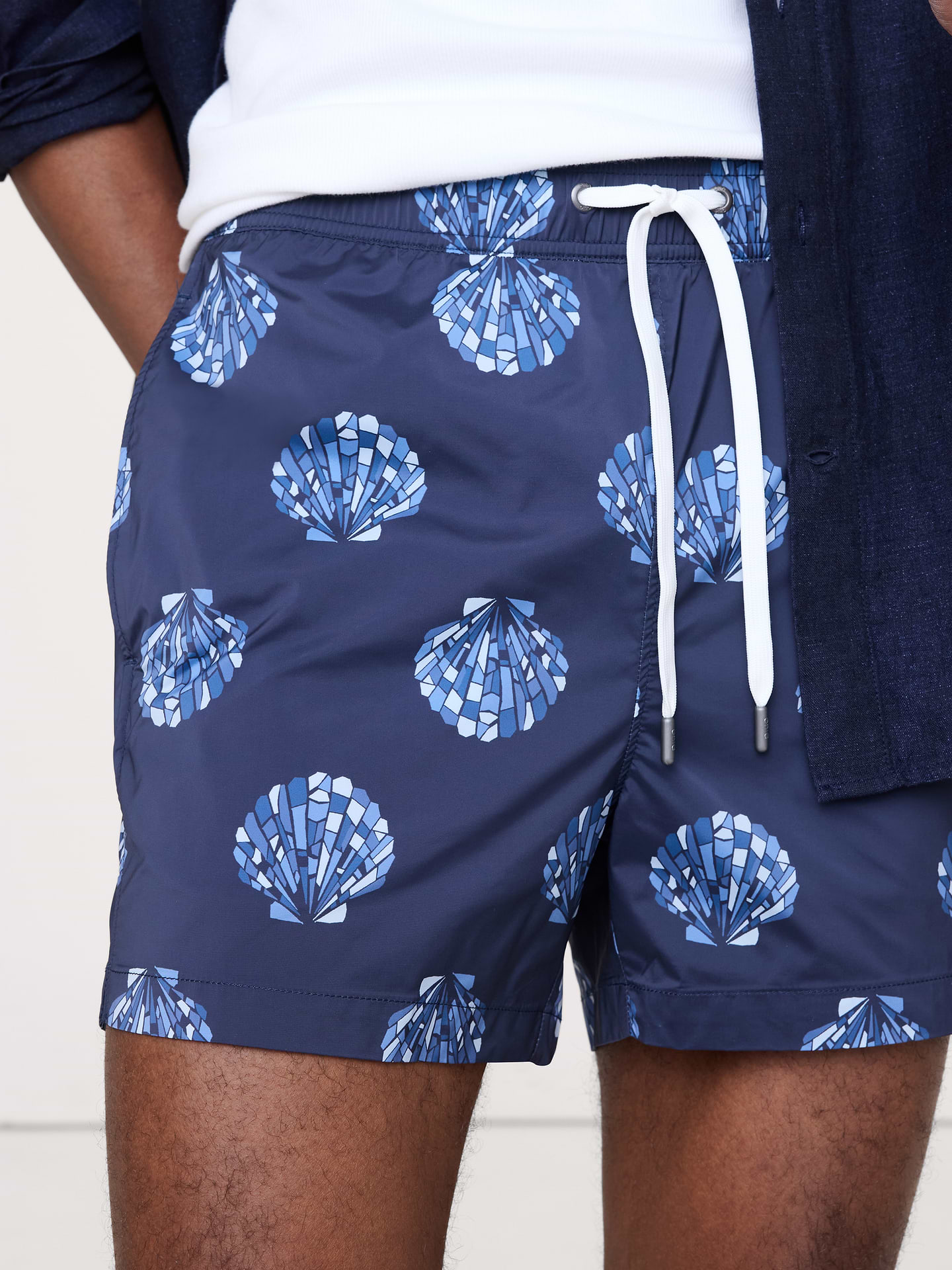 Image number 6 showing, Charles 4" Swim Trunk by Onia