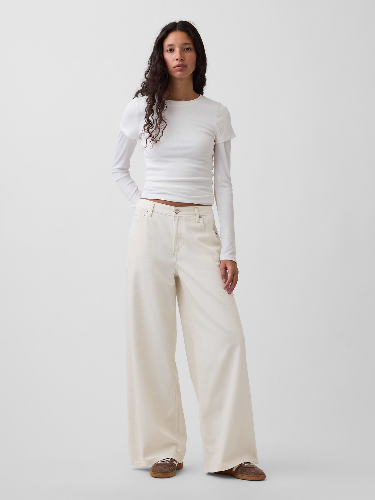 Mid Rise UltraSoft Baggy Jeans - Ecru beige by Gap