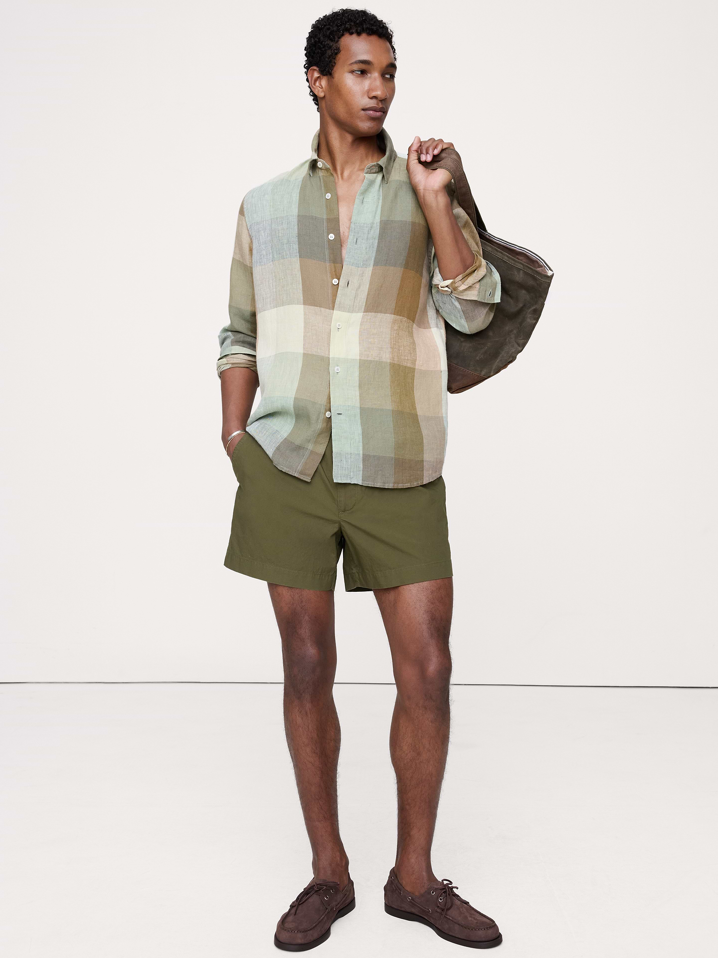 Image number 1 showing, The Weekender 5" Pull-On Short in Cotton