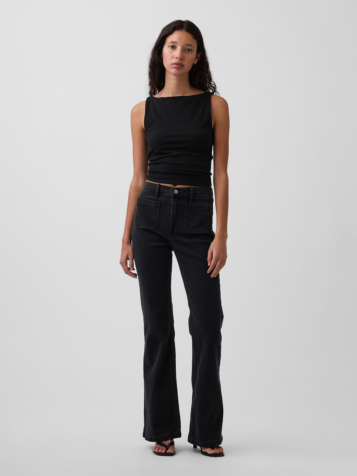 High Rise '70s Flare Jeans - Basic black by Gap