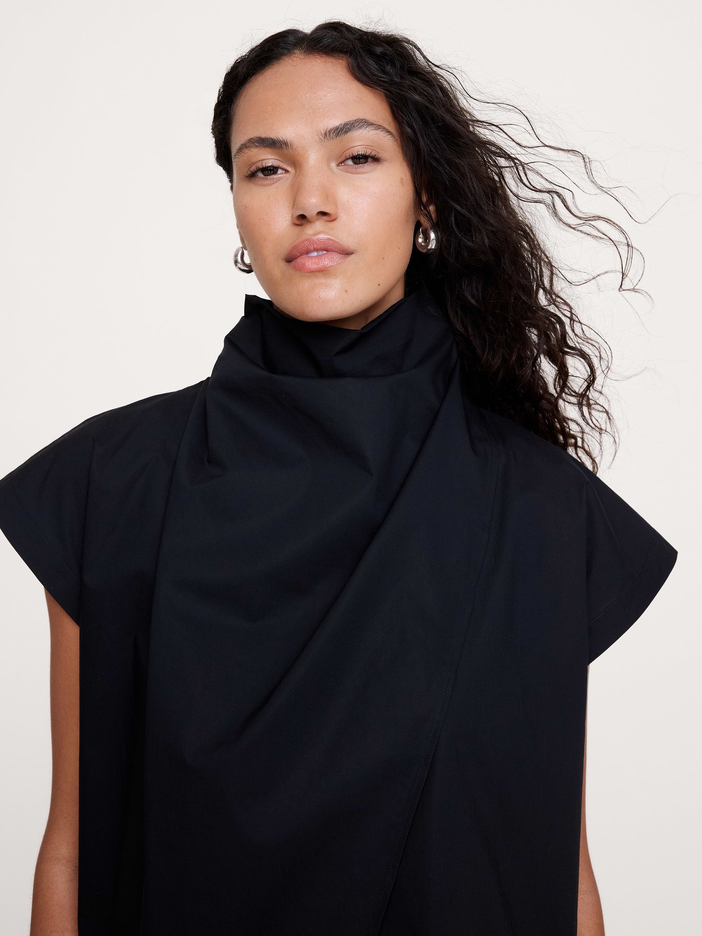 L'image numéro 3 présente Tunique à col cagoule en popeline de coton