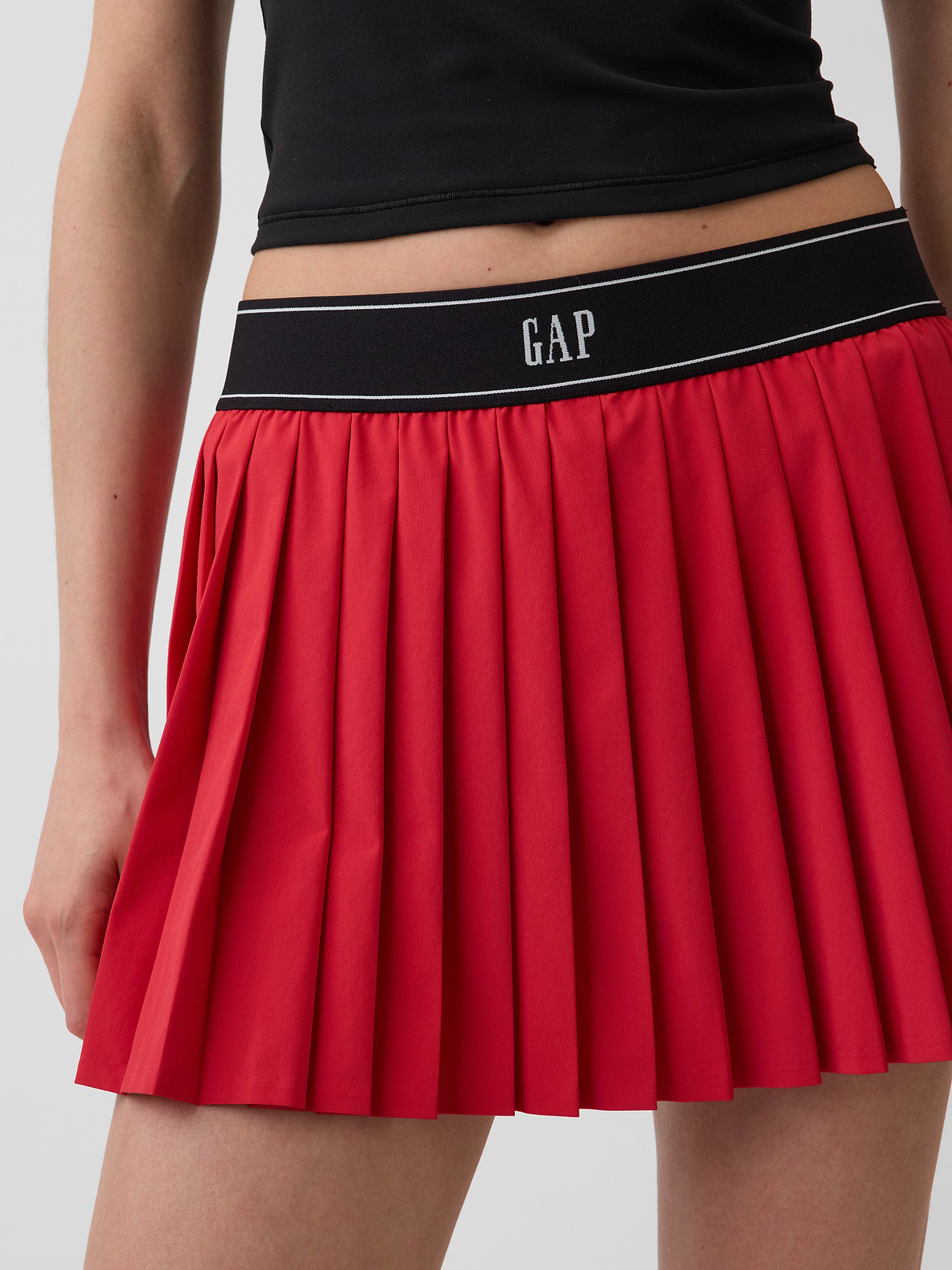 L'image numéro 5 présente Jupe-short d’entraînement à plis GapFit Tech