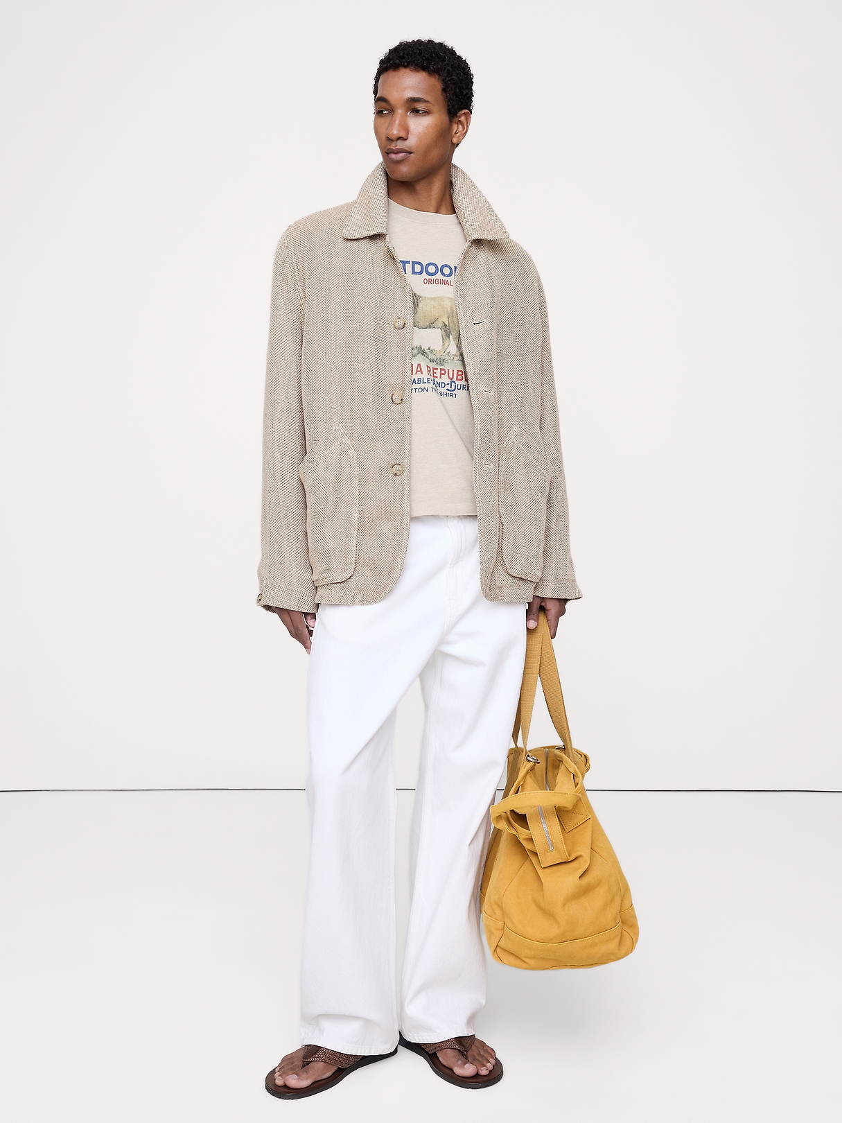 Archive Reissue Graphic T-Shirt | Banana Republic