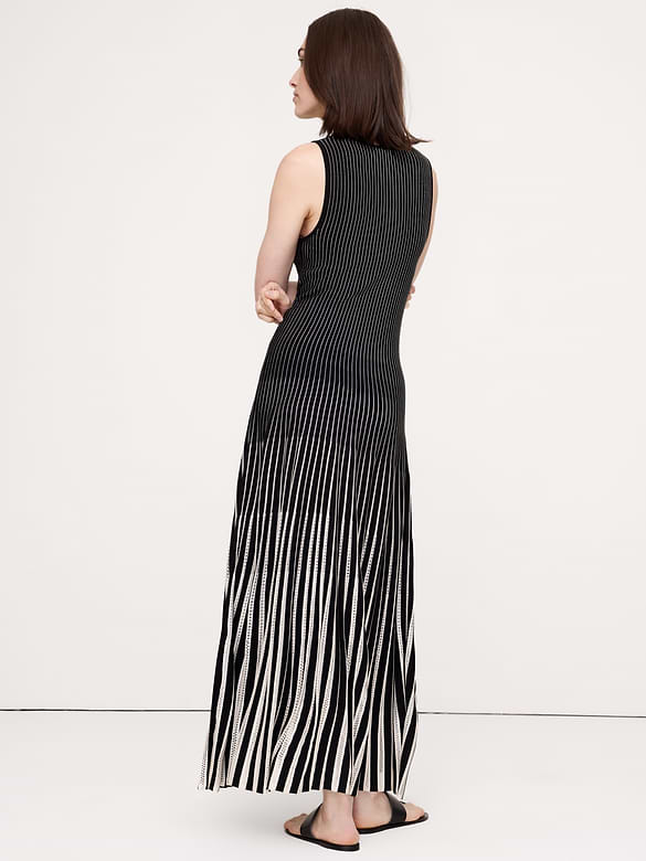 Sculpted Eyelet Maxi Dress