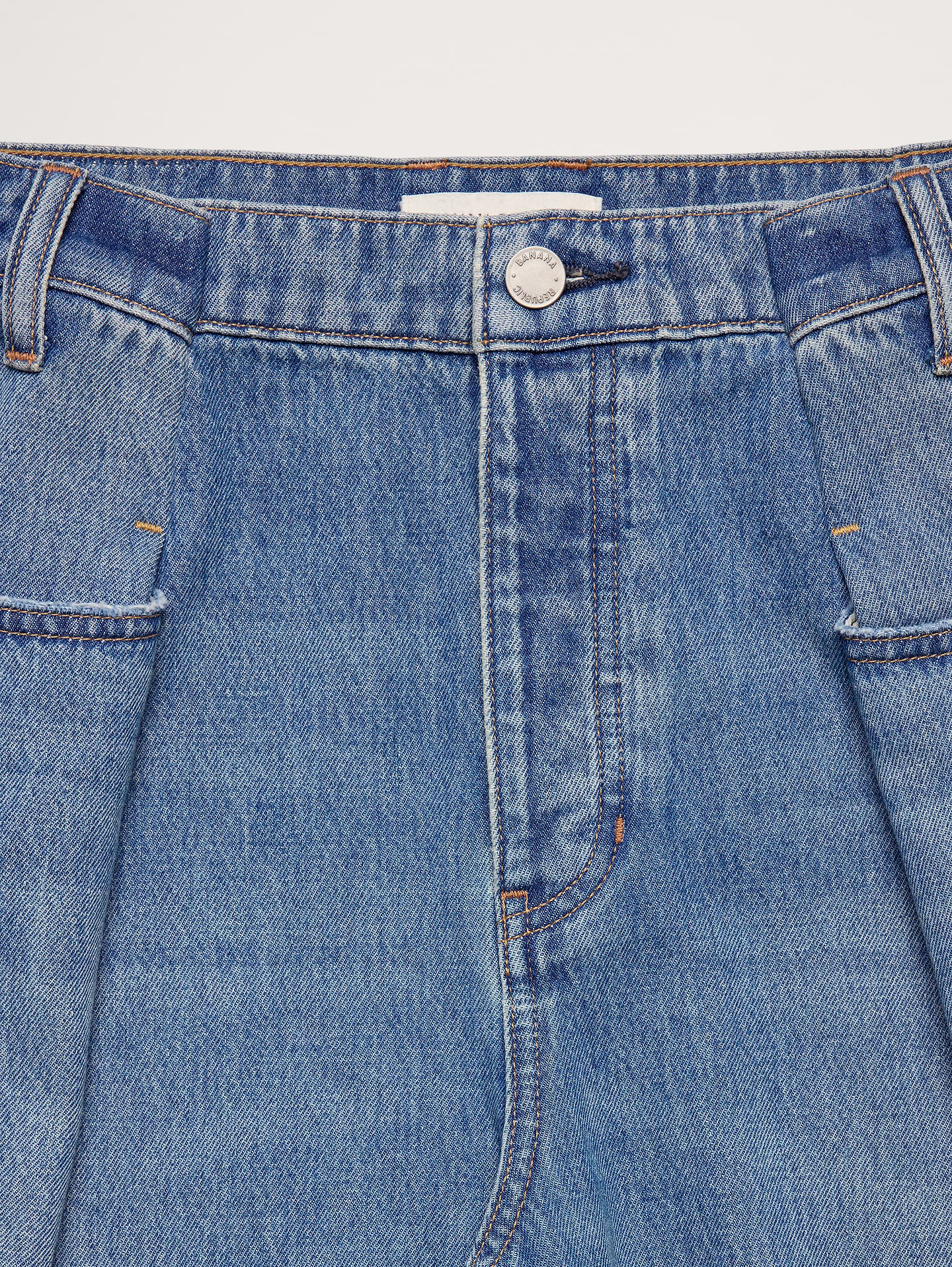 L'image numéro 7 présente Jean ample court plissé à taille mi-basse
