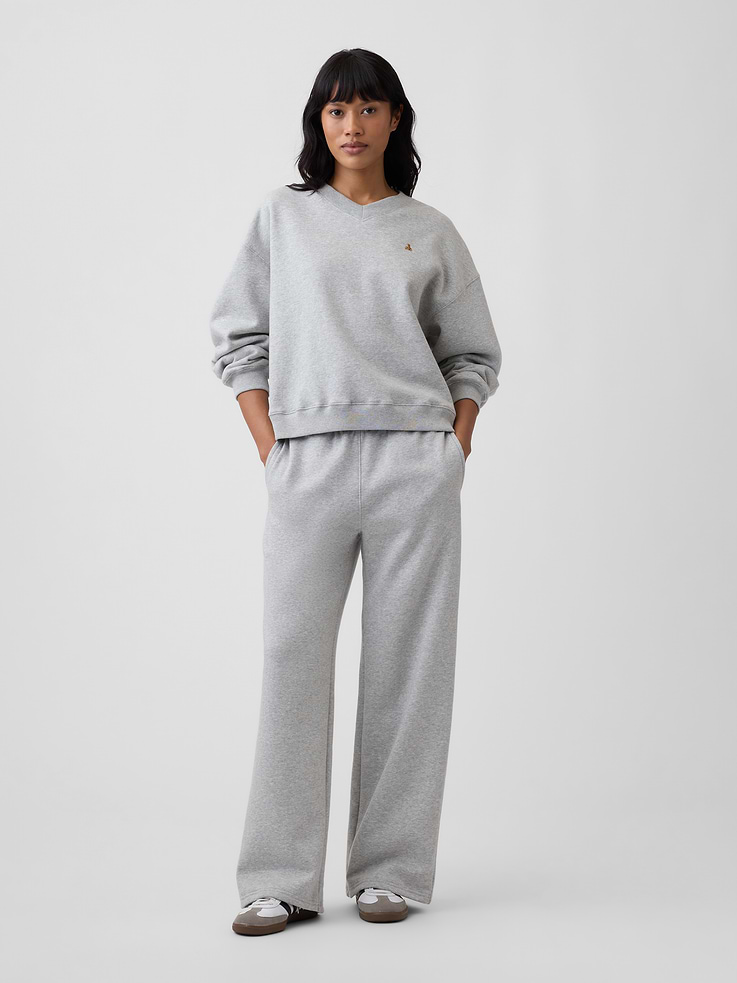Image number 3 showing, Oversized Brannan Bear Wedge V-Neck Sweatshirt