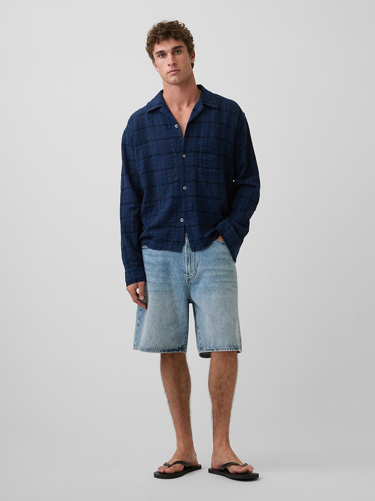 Image number 2 showing, Relaxed Straight-Hem Seersucker Shirt
