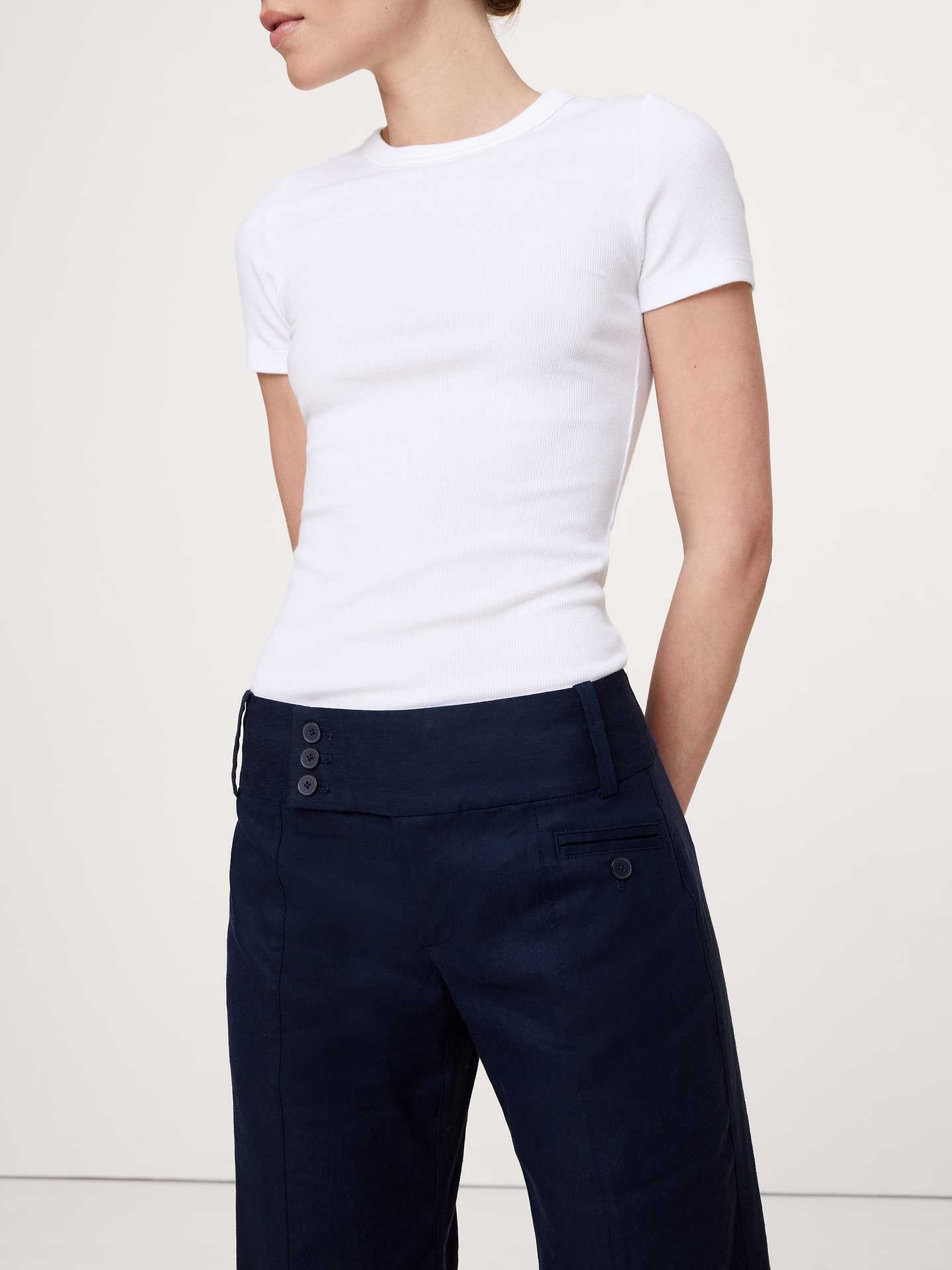 Image number 4 showing, Low-Rise Wide-Leg Stretch Linen-Viscose Pant