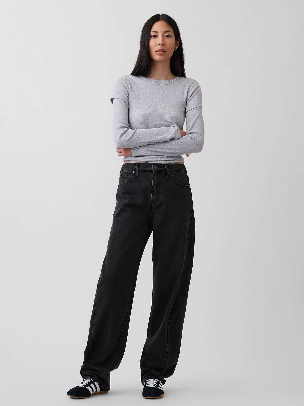 High Rise Barrel Jeans - Black by Gap