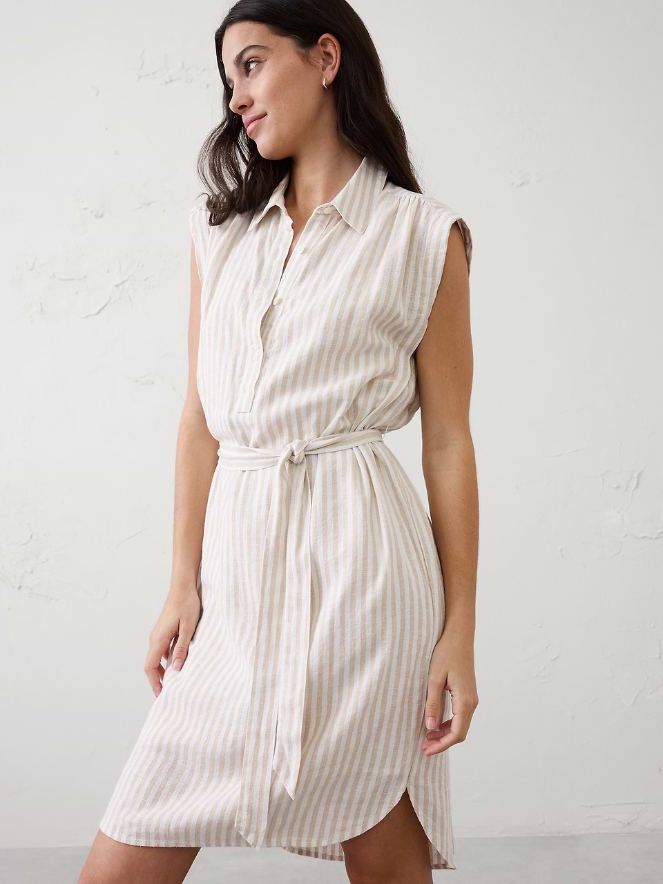 what's a midi dress Women's Belted Cotton Shirt - White - US 0 - Isa No problem! Women’s Blue Purple Bohemian Manufacturer_Mezlan Pack Quantitiy:3 Pack