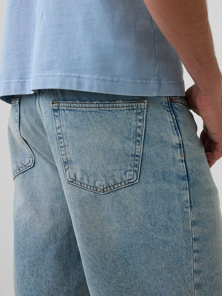 Image number 5 showing, '90s Loose Denim Shorts