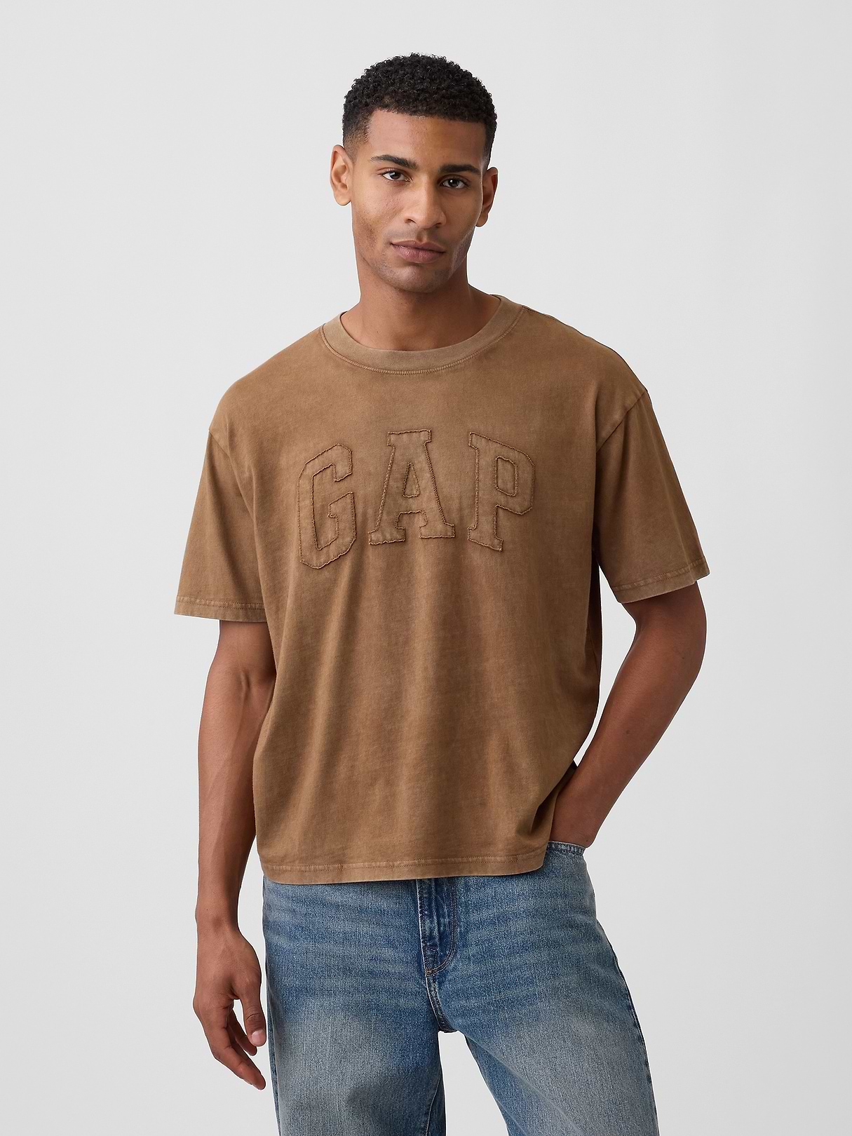 Everyday Soft Boxy Gap Logo T-Shirt | Gap Factory