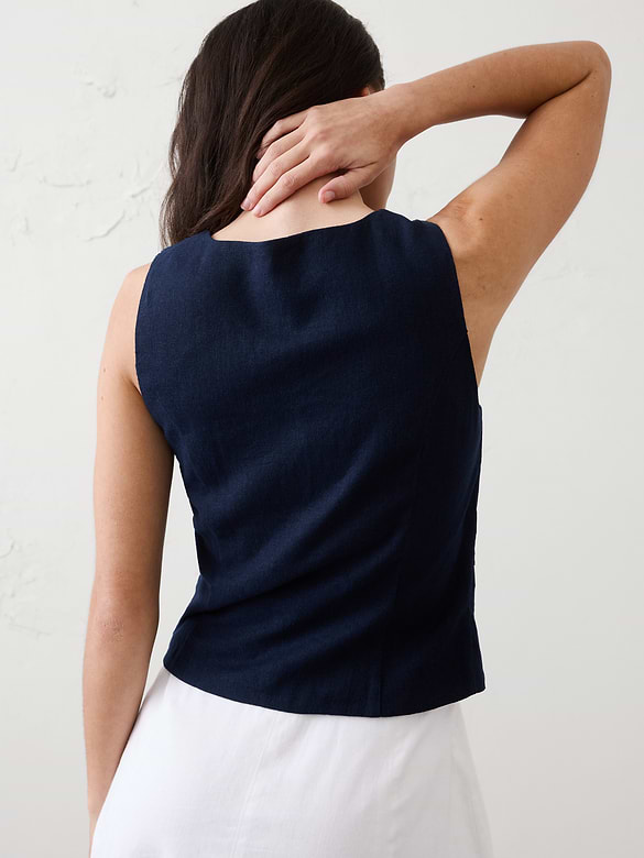 Scoop-Neck Vest