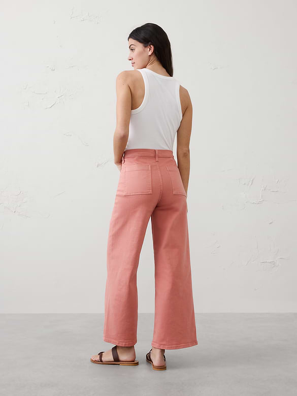 Wide-Leg High-Rise Patch Pocket Cropped Jean