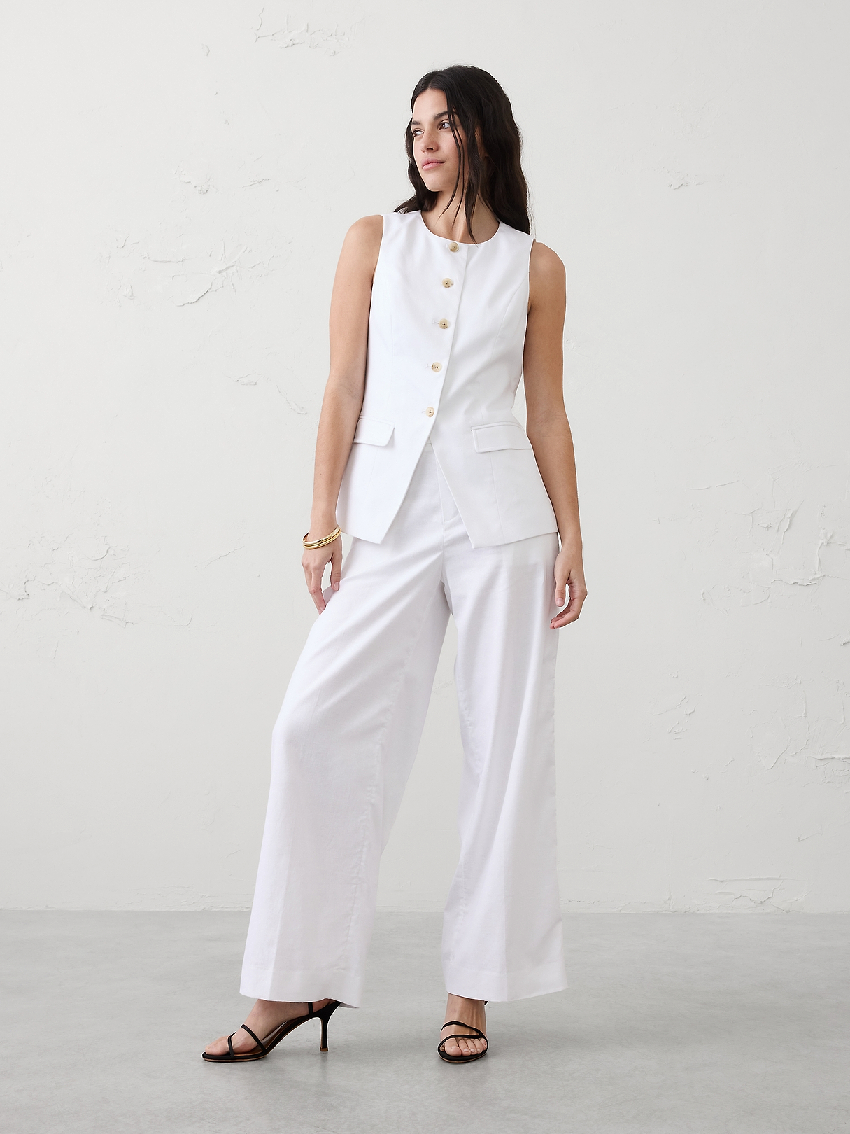 Linen-Blend Long Cutaway Vest | Banana Republic Factory