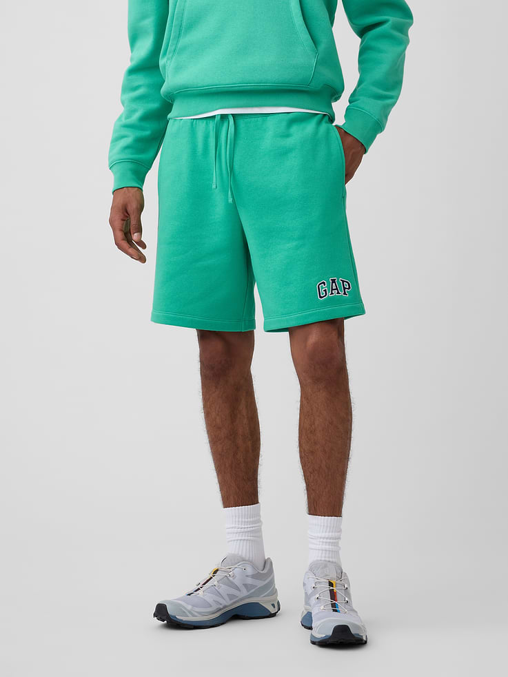 Image number 3 showing, Gap Logo Shorts