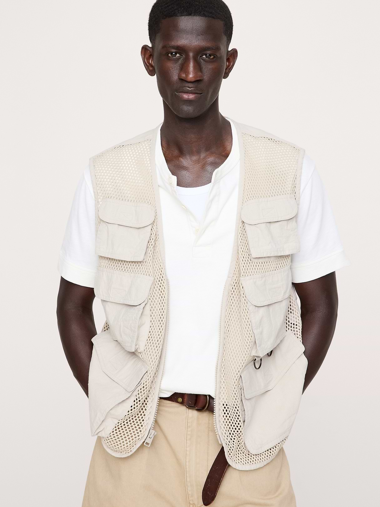 Mesh Photojournalist Vest | Banana Republic