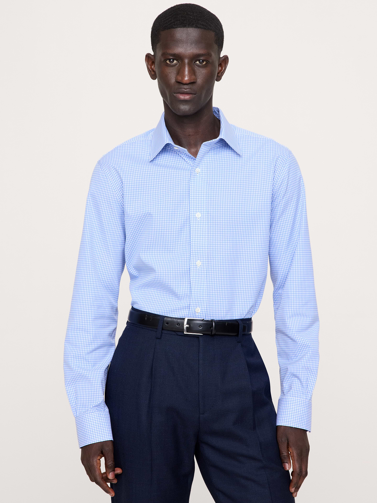 L'image numéro 1 présente Chemise habillée standard infroissable