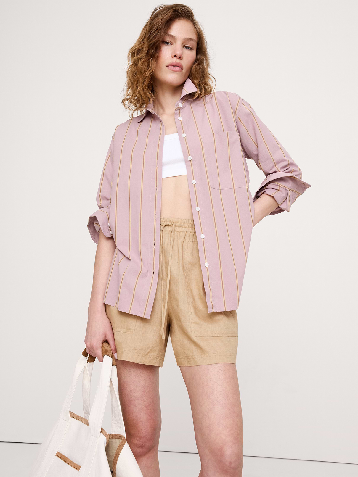 The Oversized Shirt in Breezy-Cotton