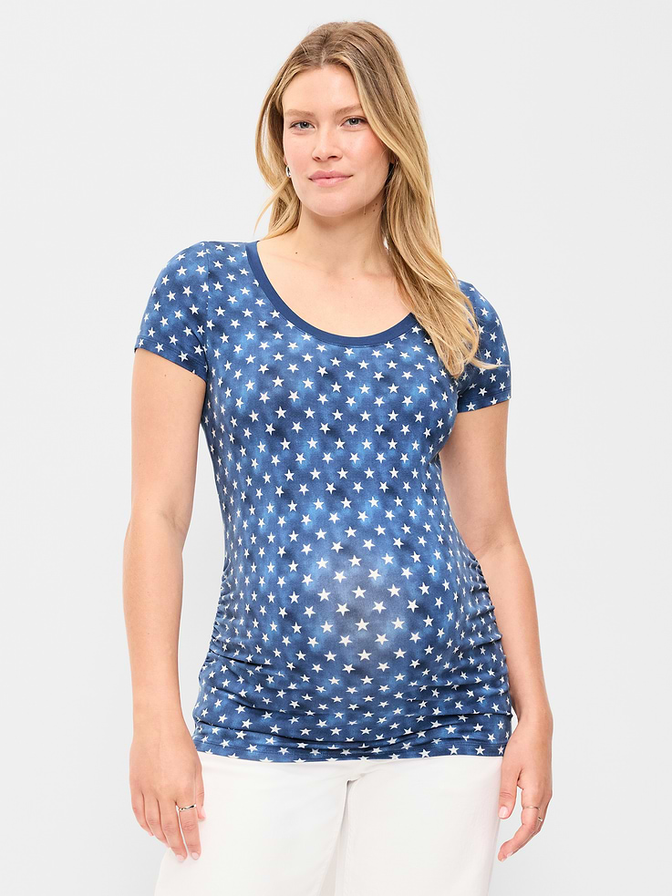 L'image numéro 1 présente T-shirt à encolure dégagée de Maternité