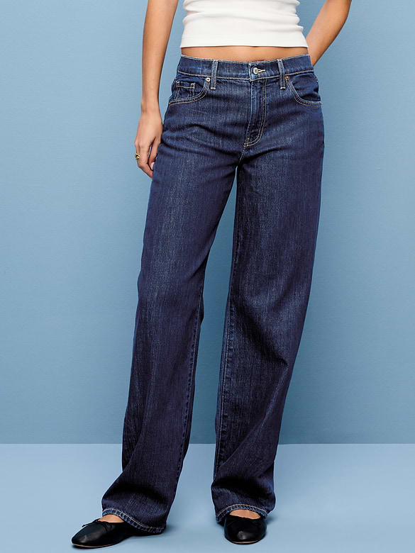 Low-Rise Loose Jeans