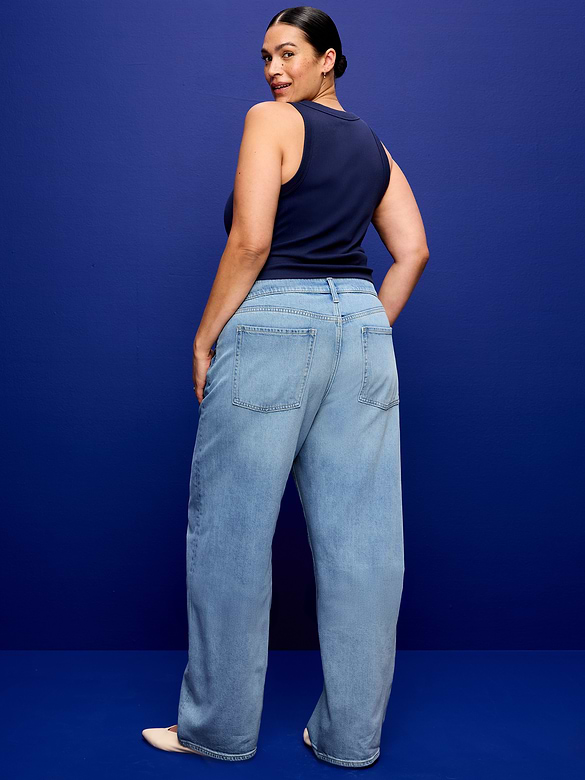 Low-Rise Loose Jeans